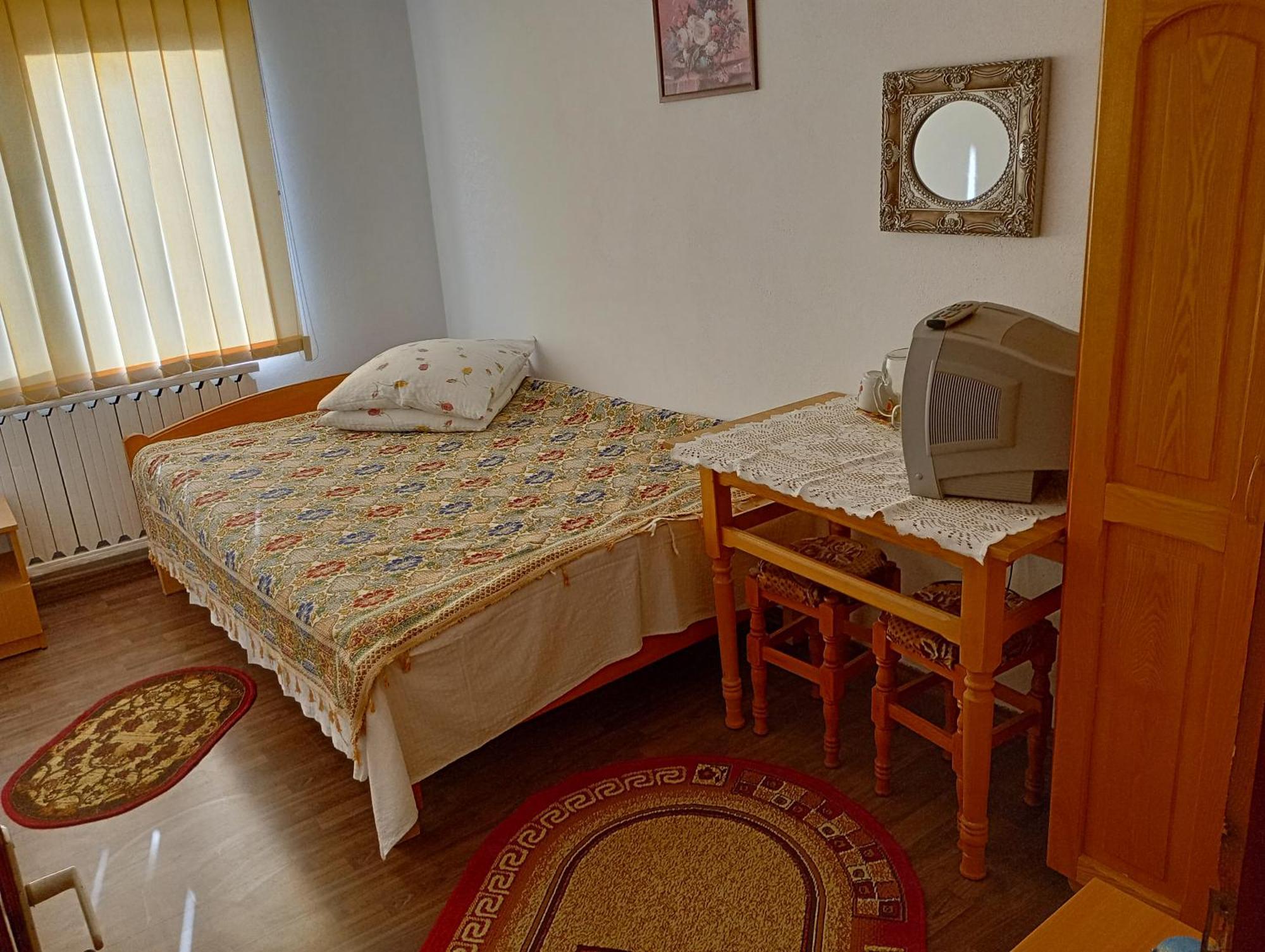 Pensiunea Irina 1 Si 2 Zărneşti Dış mekan fotoğraf