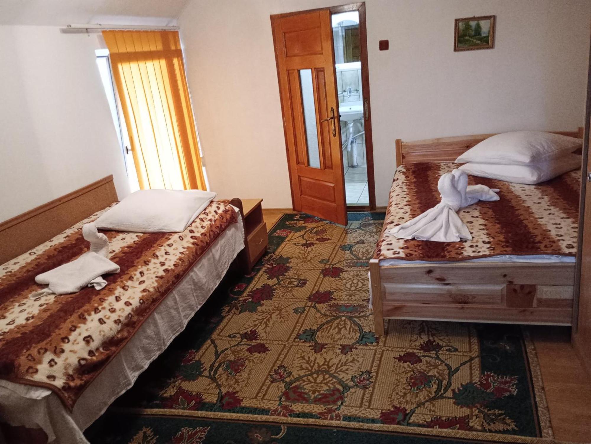 Pensiunea Irina 1 Si 2 Zărneşti Dış mekan fotoğraf